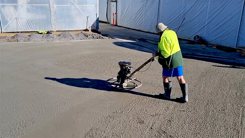 Walk-Behind Power Trowel